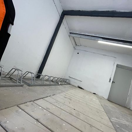 Luxurioeses Apartment,Neubau, 4 Personen, Parkplatz, Griechischer Stil Bochum Luaran gambar